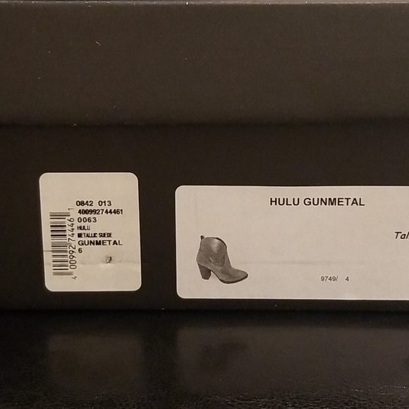 New gray boots - Picture 4 of 4